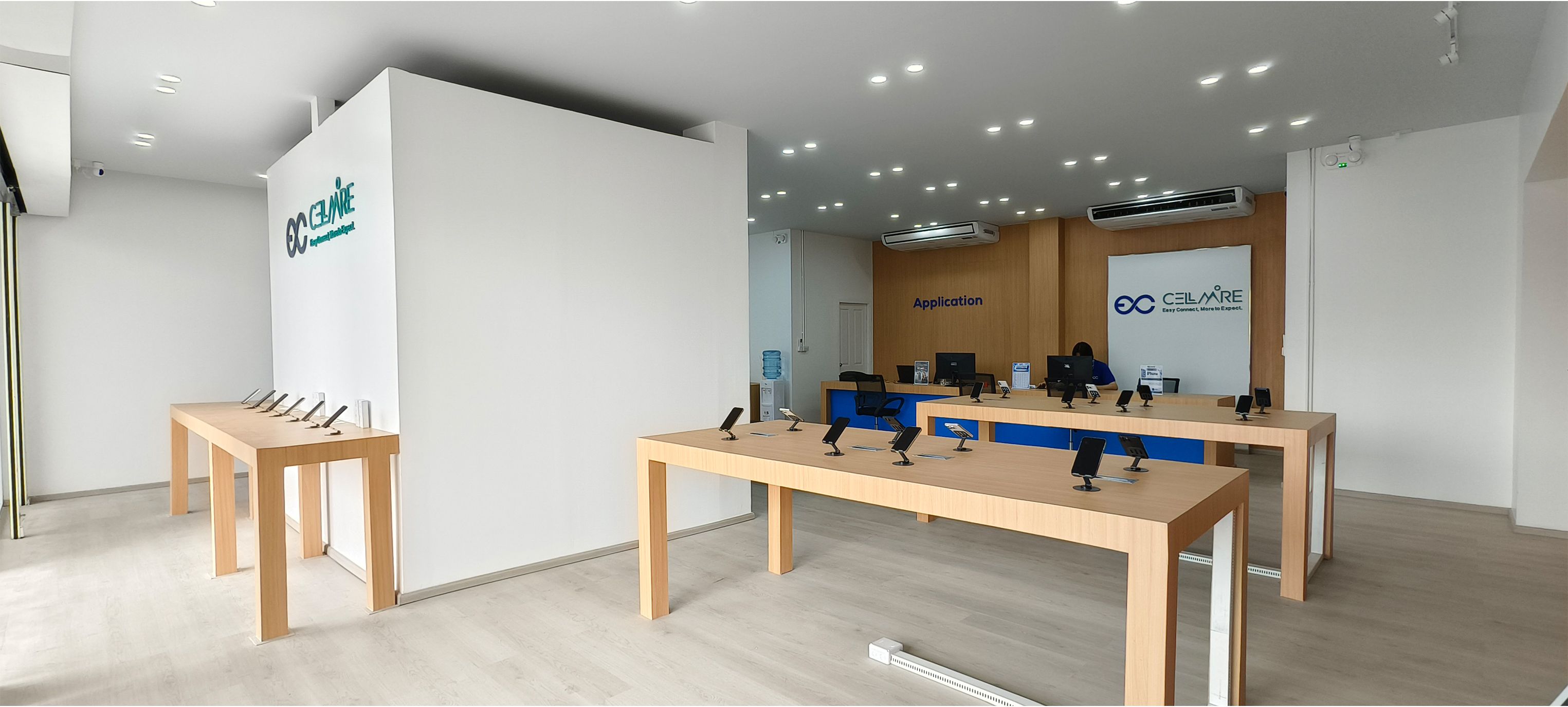 พื้นที่รับบริการภายในร้าน CellMore สาขาลาดพร้าว